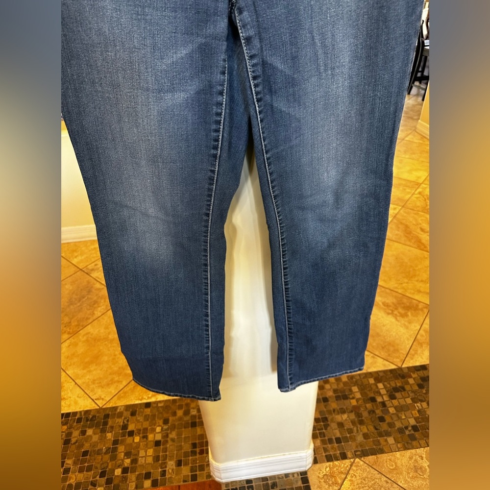 Women’s INC Preloved Denim Bootleg Curvy Fit Jeans, Size 12 - Picture 4 of 15
